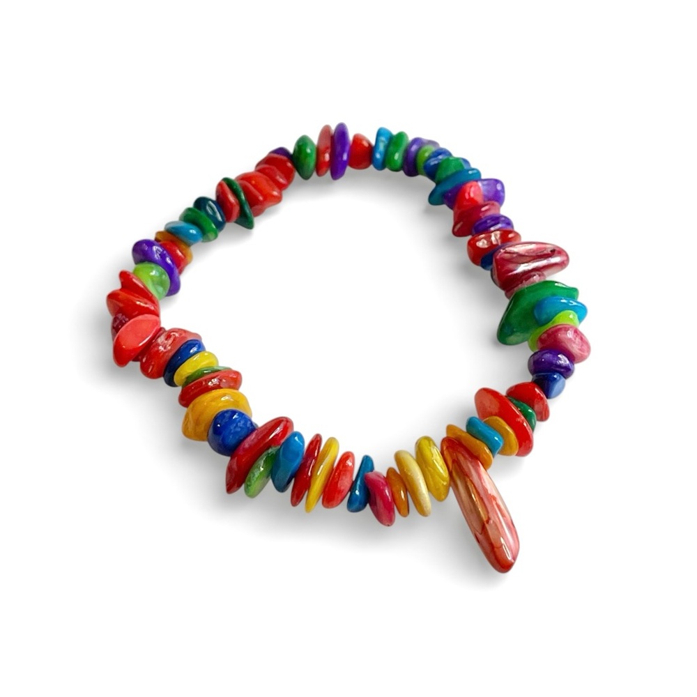 Shellin’ Out Joy Bracelet Faux Shells  Beaded Beachy Rainbow Colors